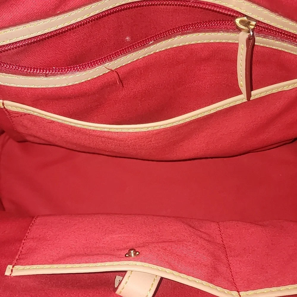 Purse - Picture 3 of 14